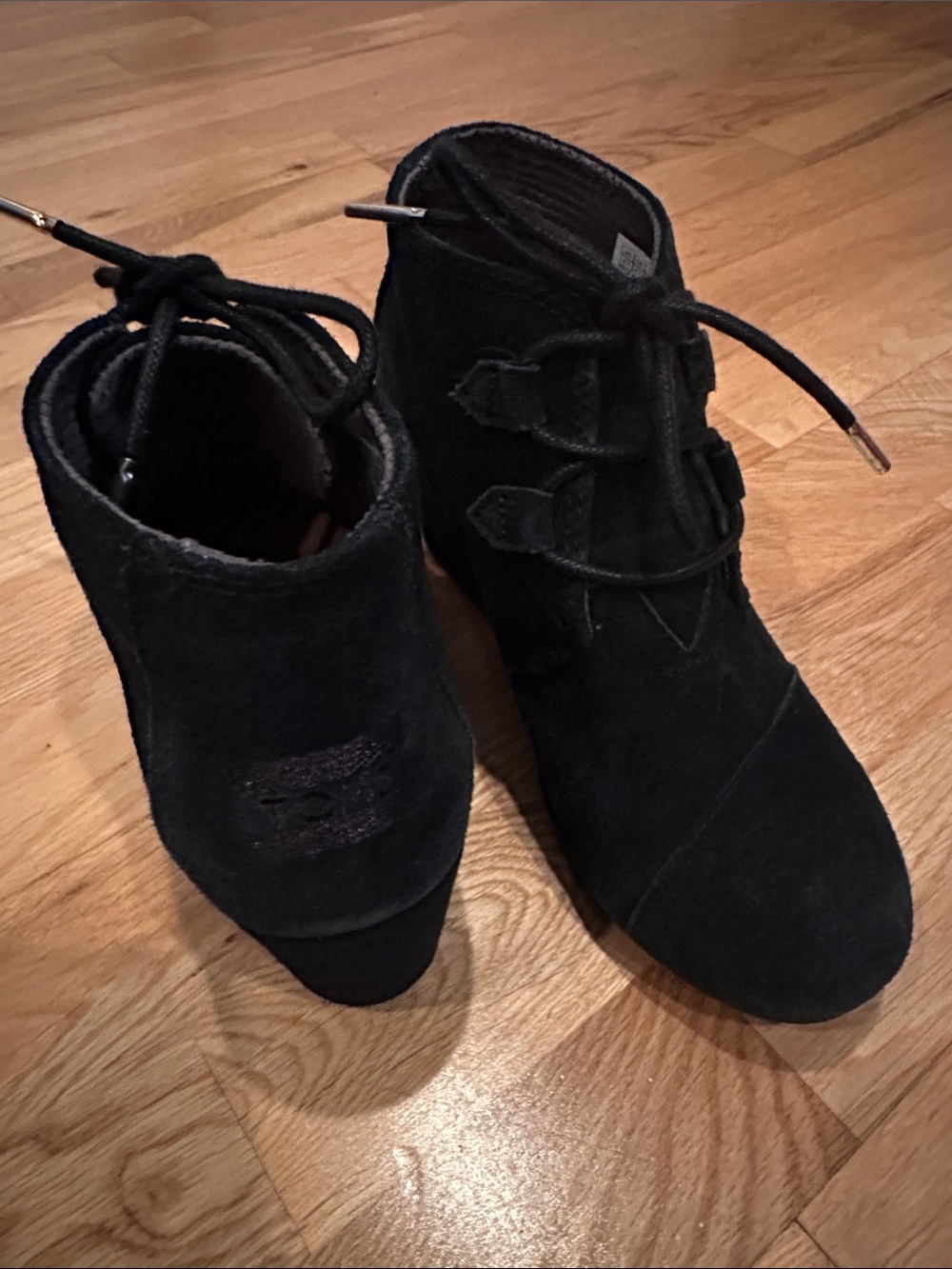 TOMS Women's Black Suede Lace-Up Ankle Wedge Booties